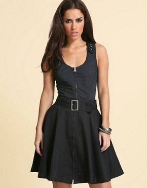 Black Corset Dress on Wrap Dress Sun Dress If You Are Very Self Conscious