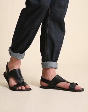 Men should never wear sandals. - Loungin' Forum - Neoseeker Forums