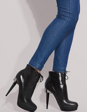 Carvela Simple Lace-Up Ankle Boot